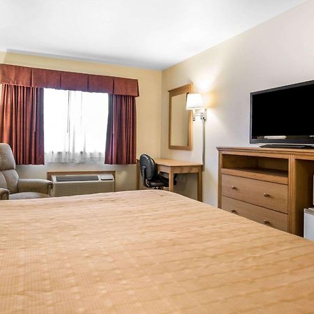 Quality Inn Mauston I-90 Esterno foto