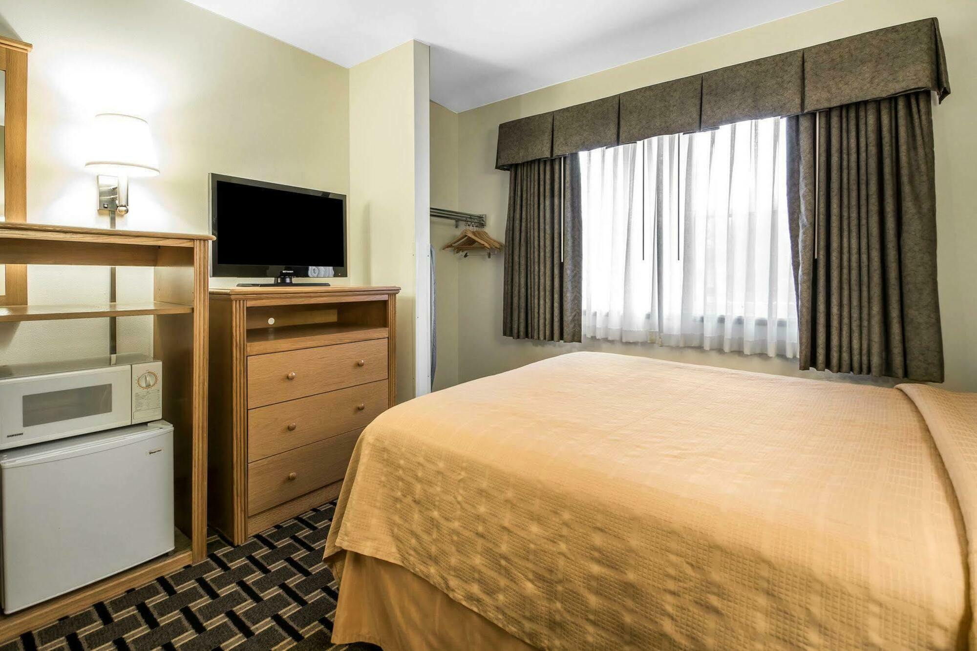 Quality Inn Mauston I-90 Esterno foto